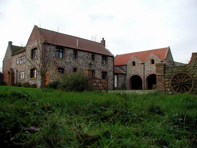 File:South End Farm, Easington - geograph.org.uk - 315857.jpg