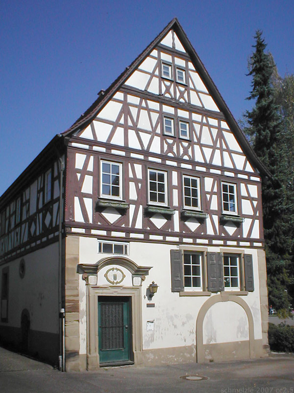 Rathaus in Gemmingen-Stebbach, erbaut unter Schultheiß Johann Jakob Lörz durch Baumeister Johann Chr...