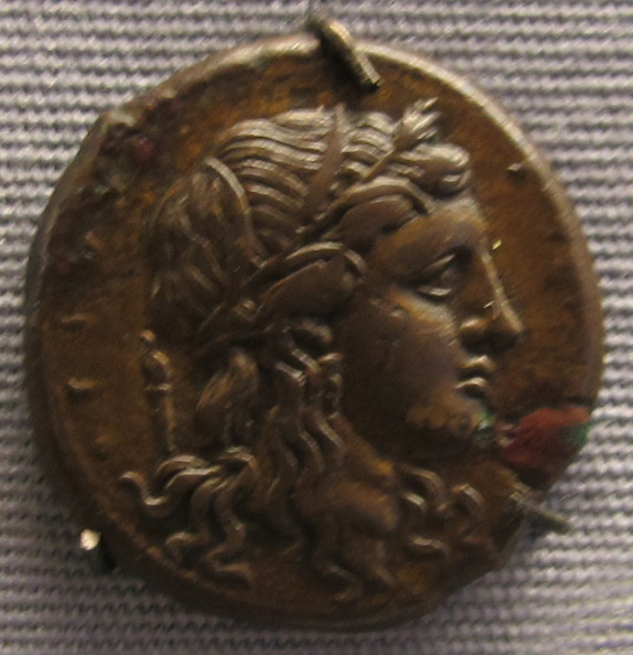 File:Syrakus, aes di pirro d'epiro, 278-275 ac. ca.JPG