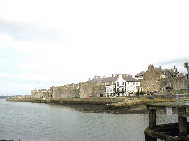 File:The Town Wall and Promenade from across Pont 'Rabar - geograph.org.uk - 273459.jpg