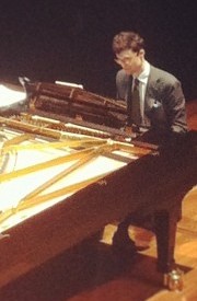 <span class="mw-page-title-main">Timo Andres</span> American composer (born 1985)