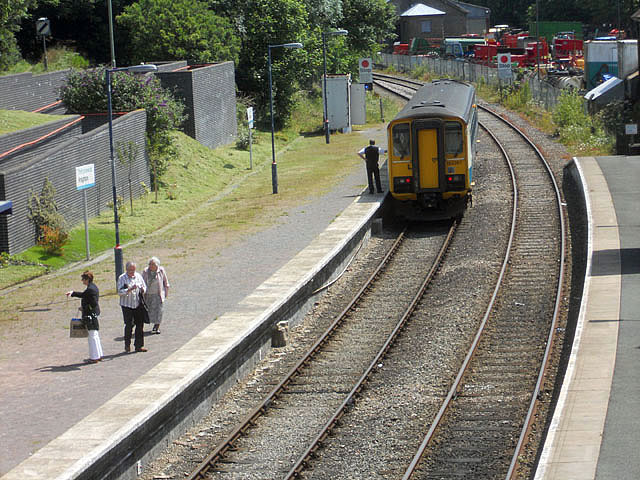 File:Waiting for the 'OFF' - geograph.org.uk - 2487677.jpg