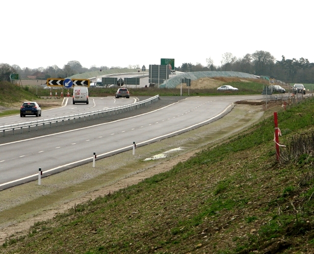 File:-2018-04-17 Salhouse Road roundabout on the Northern Distributor Road, Rackheath.jpg