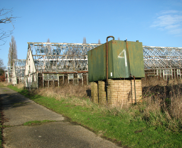 File:1950s water tank - geograph.org.uk - 5271613.jpg