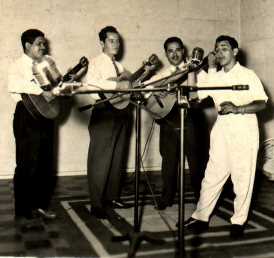 File:4.Olimpo Cardenas-Gregorio Nanceno guitar, Eddie Romero, guitar, Jesus Cardona Requinto.jpg