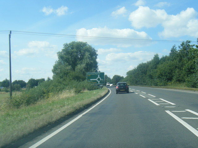 File:A10 nears Witchford Road roundabout - geograph.org.uk - 5117583.jpg