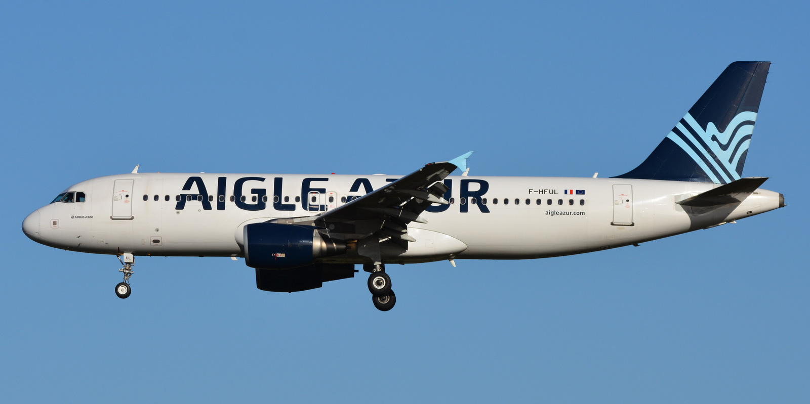 A320 F-HFUL Aigle Wikimedia Commons