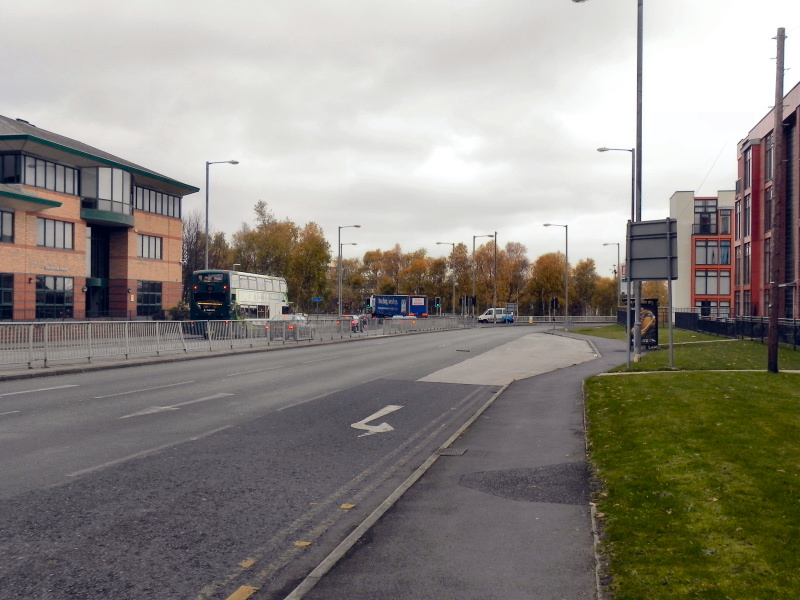 File:Altrincham Road (A560), Sharston - geograph.org.uk - 2167135.jpg