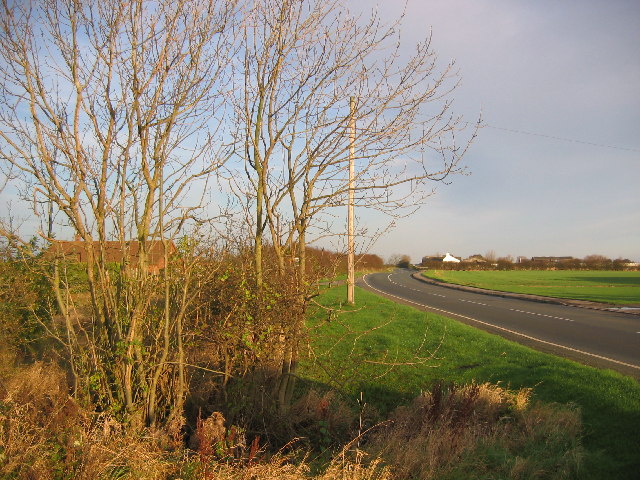 File:B1242 South of Atwick - geograph.org.uk - 74736.jpg