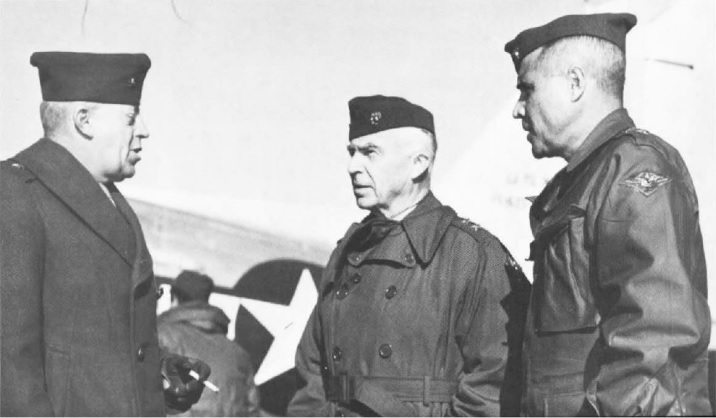 File:BG Edson, CG SC FMFP, MG Peck (1st MD), Woods (1st MAW), Tientsin, Sept. 1945.jpg