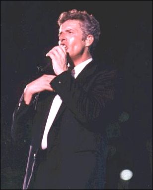 File:Baglioni-1998.jpg