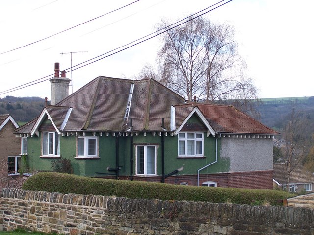 File:Detached House on Station Lane, Oughtibridge - geograph.org.uk - 760124.jpg