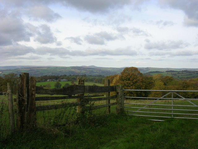 File:Fence with a view - geograph.org.uk - 277768.jpg