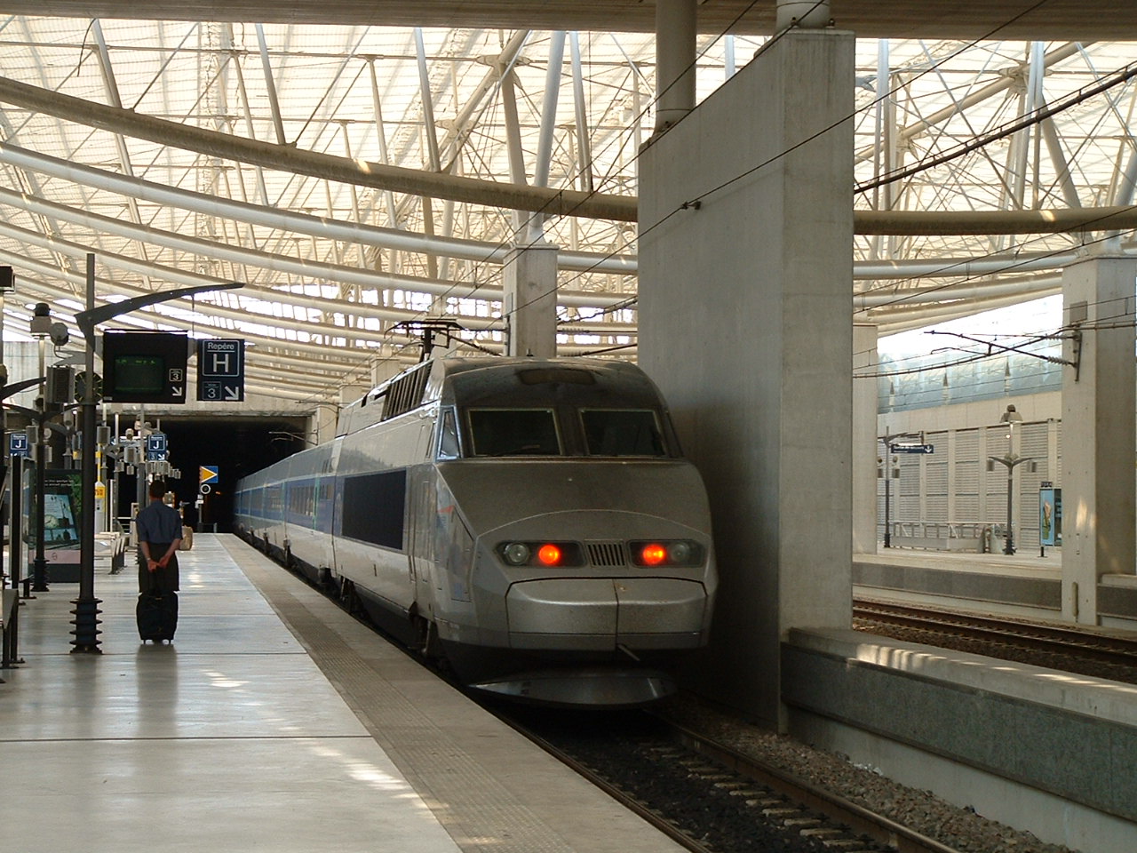 Aéroport Charles de Gaulle 2 TGV Station