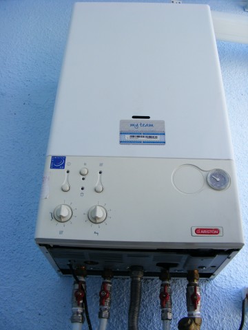 File:Gas-Central-Heating 61488-360x480 (4999891467).jpg