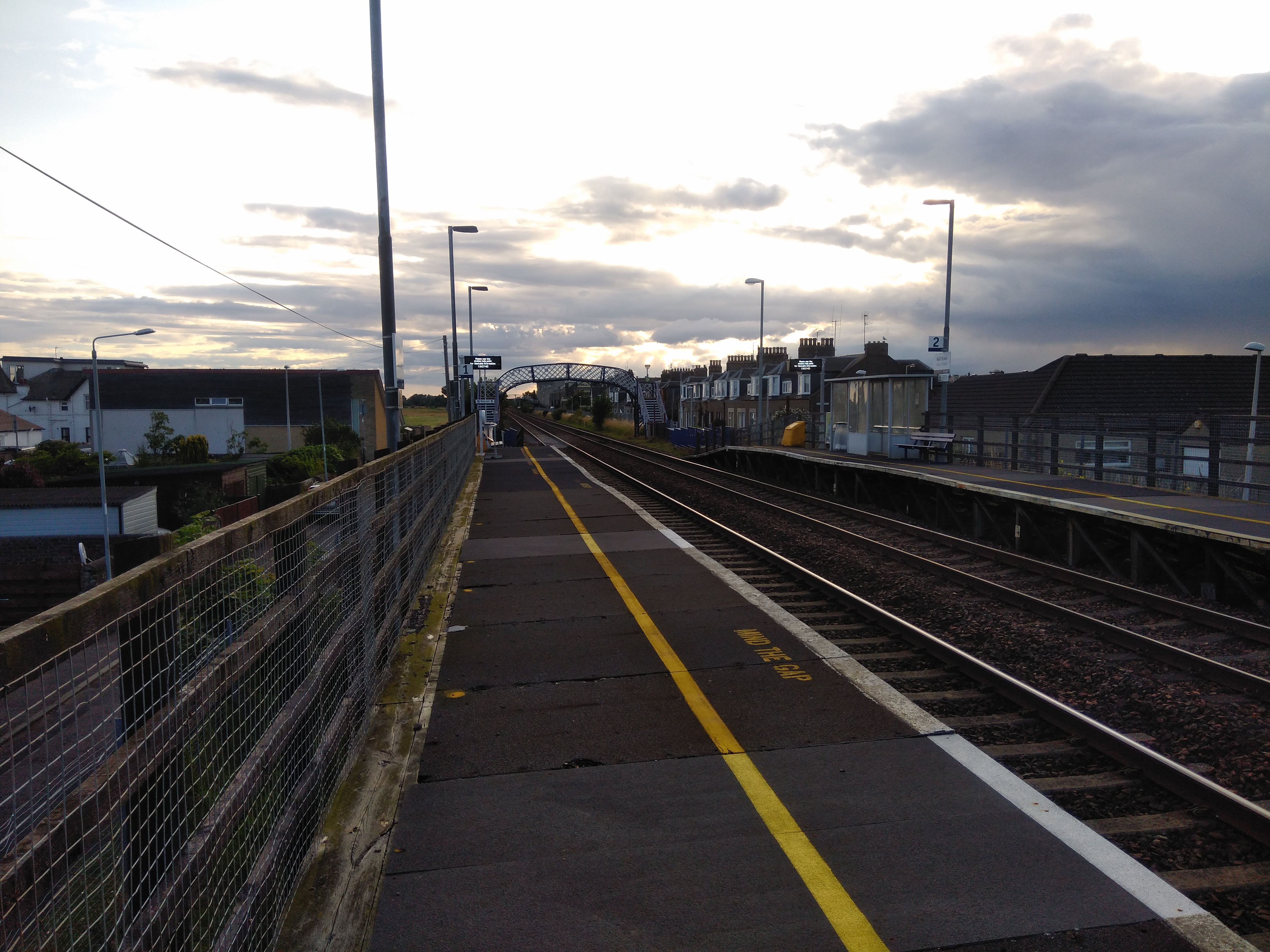 Golf Street railway station