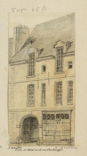 File:Hôtel du Prévôt sur rue.jpg