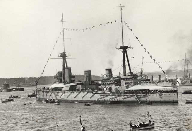 File:HMAS Australia Sydney Oct 1913.jpg