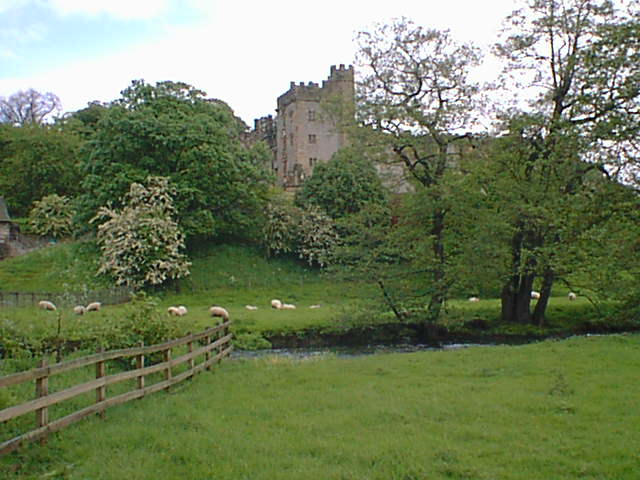 Haddon Hall - geograph.org.uk - 649989