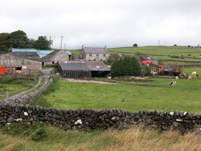 File:Heath Farm - geograph.org.uk - 254129.jpg