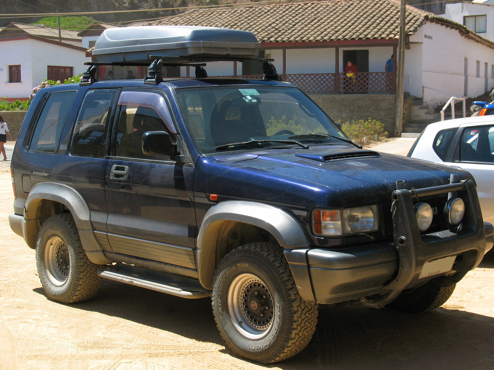 Isuzu bighorn. Isuzu Bighorn 1. Исузу Бигхорн 3.1 дизель. Исузу Бигхорн 1992. Бигхорн Исудзу 1997.