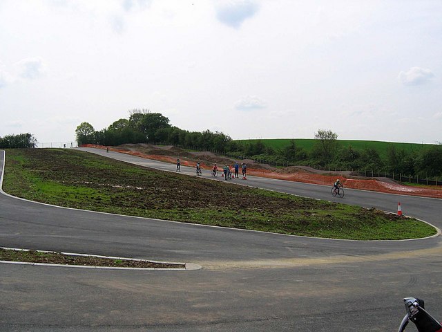 File:Redbridge Cycle Centre, Track partially completed - geograph.org.uk - 798582.jpg