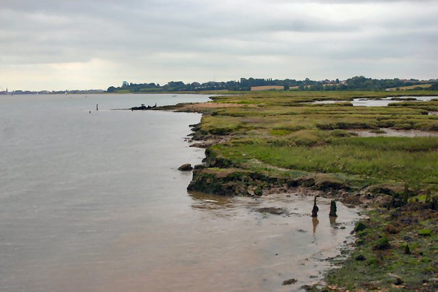 River Orwell foreshore - geograph.org.uk - 493221