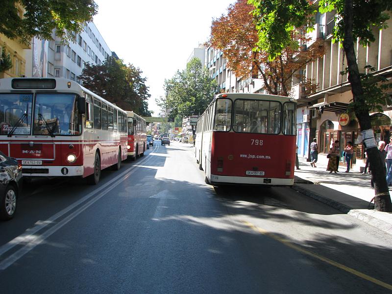 File:Skopski avtobusi.jpg