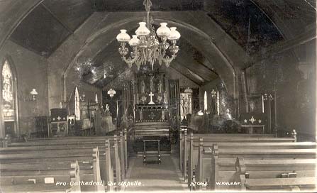 File:St Peter's Pro-Cathedral, Qu'Appelle, interior.jpg