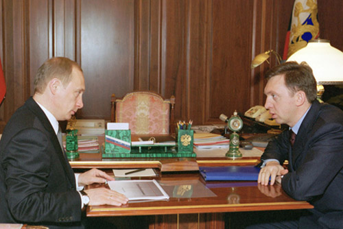 File:Vladimir Putin 19 March 2002-4.jpg