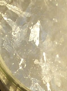 Acetic acid crystals