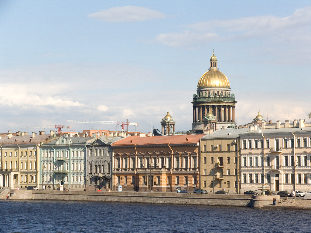 サンクト ペテルブルク は ロシア で 何 番目 の 大 都市