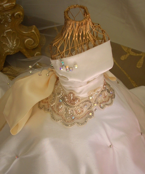 wedding dresses 2009