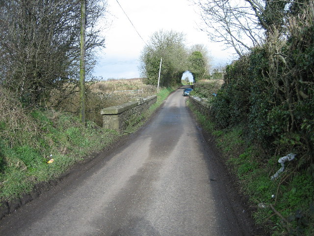 File:Bridge - geograph.org.uk - 122816.jpg