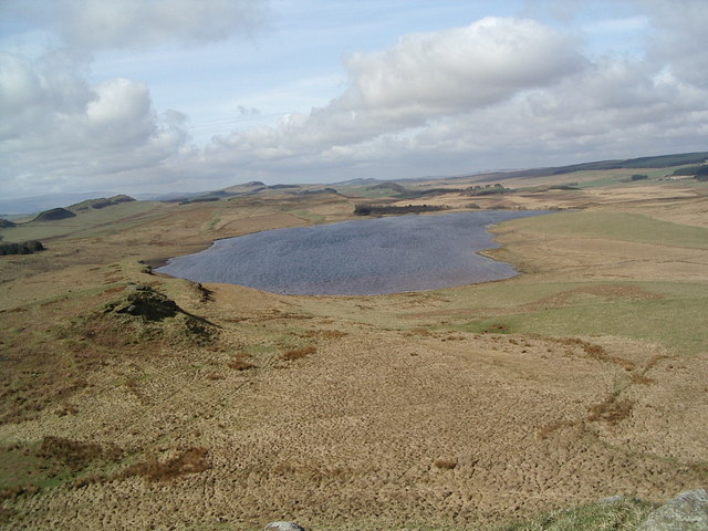 File:Broomlee Lough, Northumberland from Hadrian's Wall - geograph.org.uk - 129531.jpg