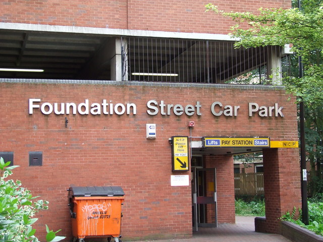 File:Car Park - geograph.org.uk - 534411.jpg