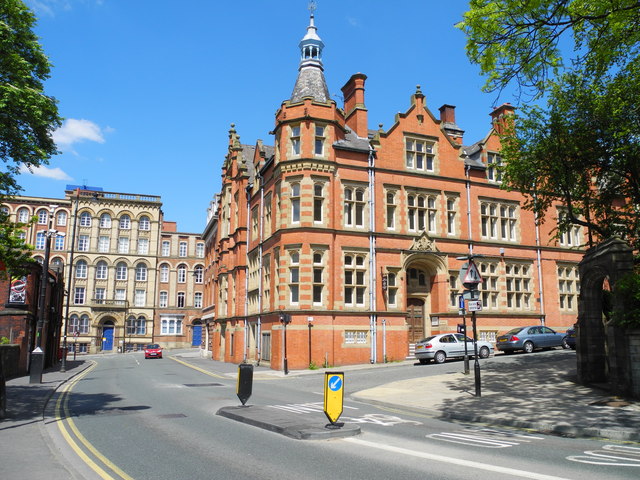 File:County Court, Wigan.jpg