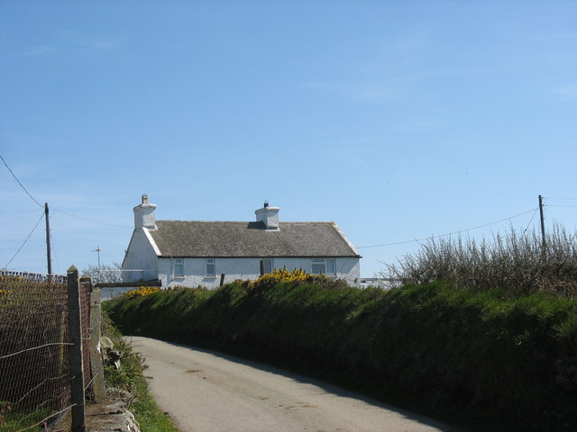 File:House at Pen-y-foel above Rhydwyn - geograph.org.uk - 1271290.jpg