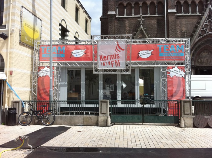 File:Kermis FM Studio in 2010.jpg