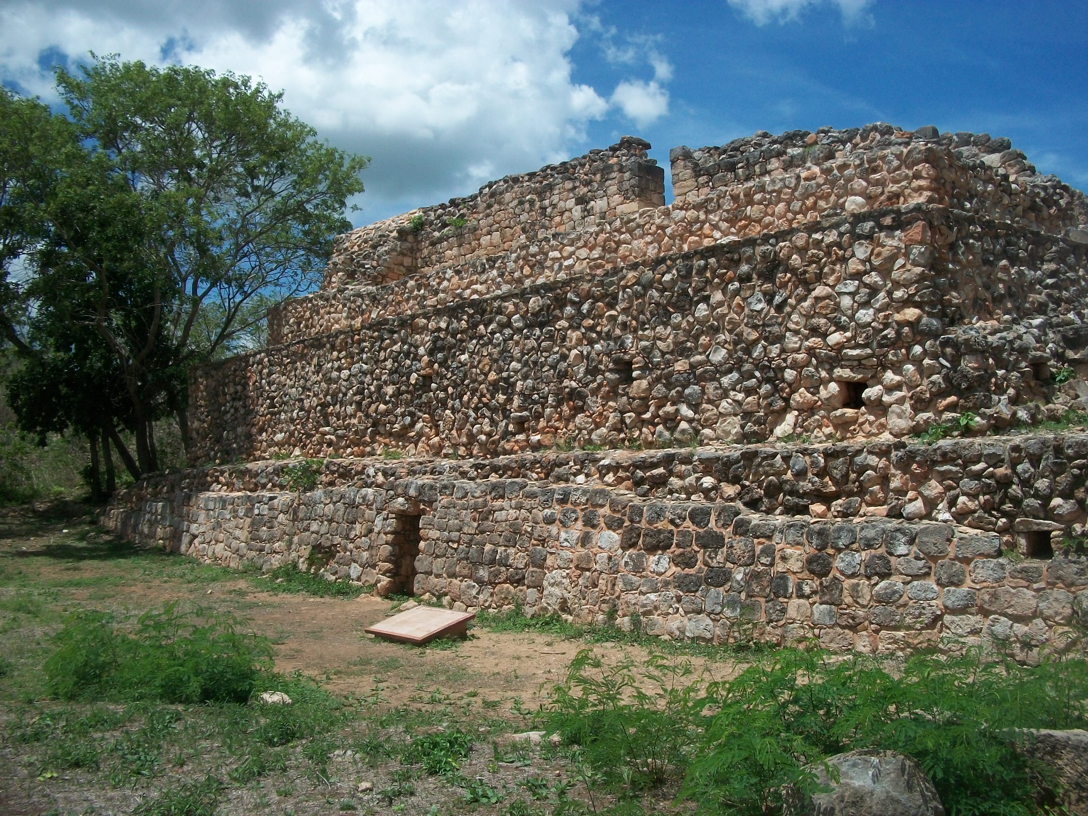 Resultado de imagen de Oxkintok  – Yucatán