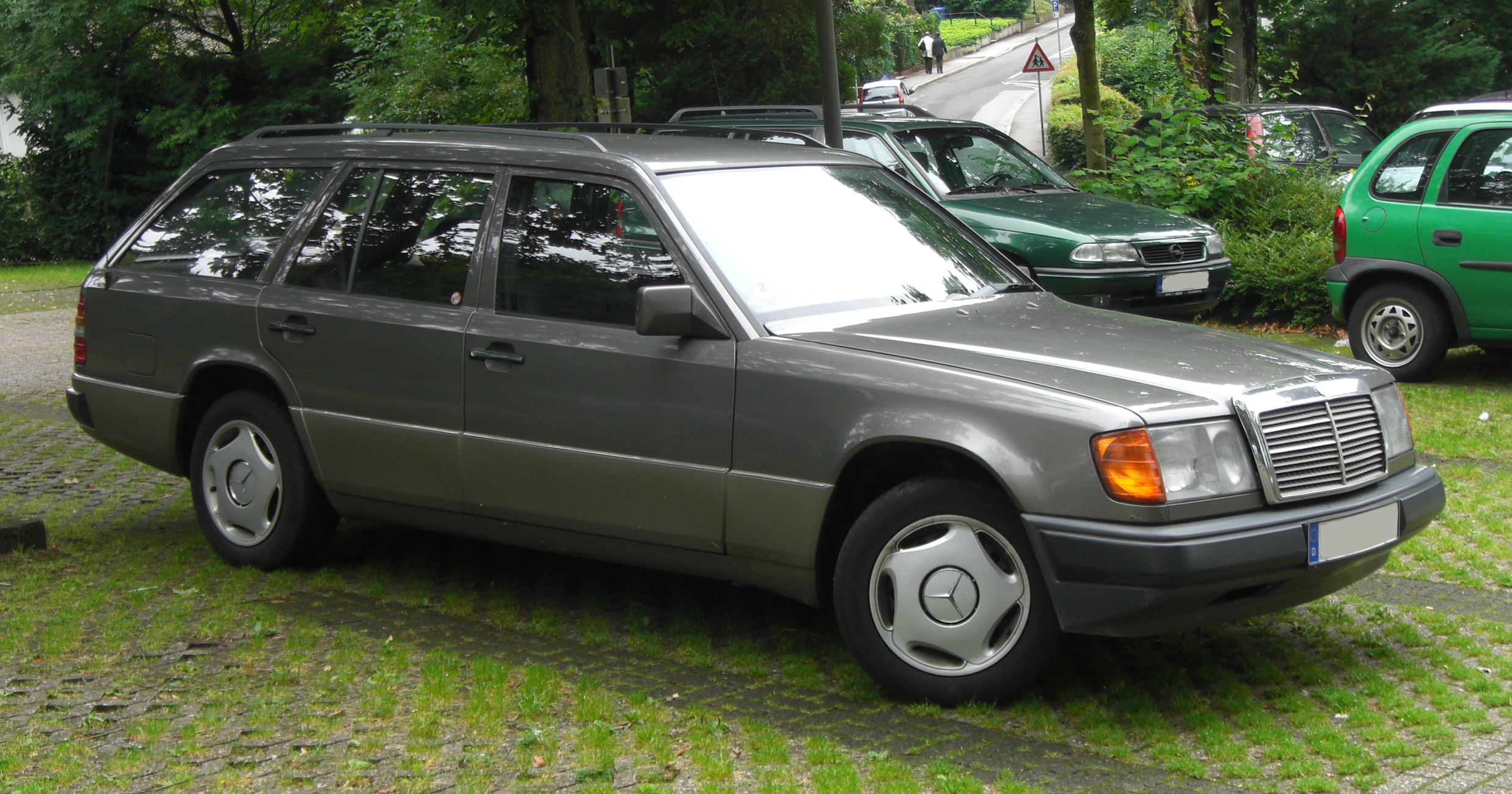 Mercedes w124 t #5