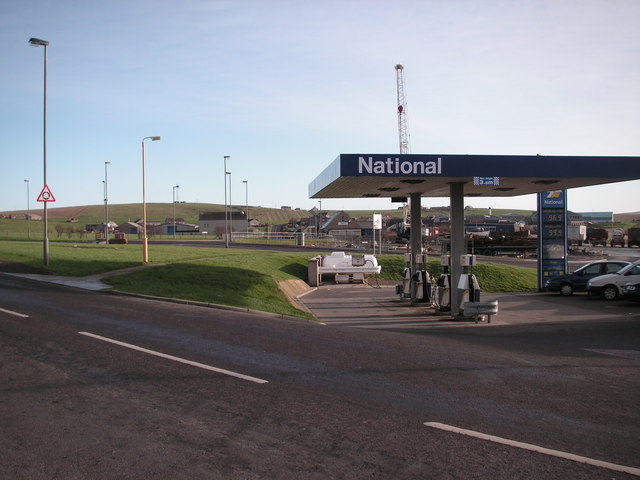 File:North End - geograph.org.uk - 358276.jpg