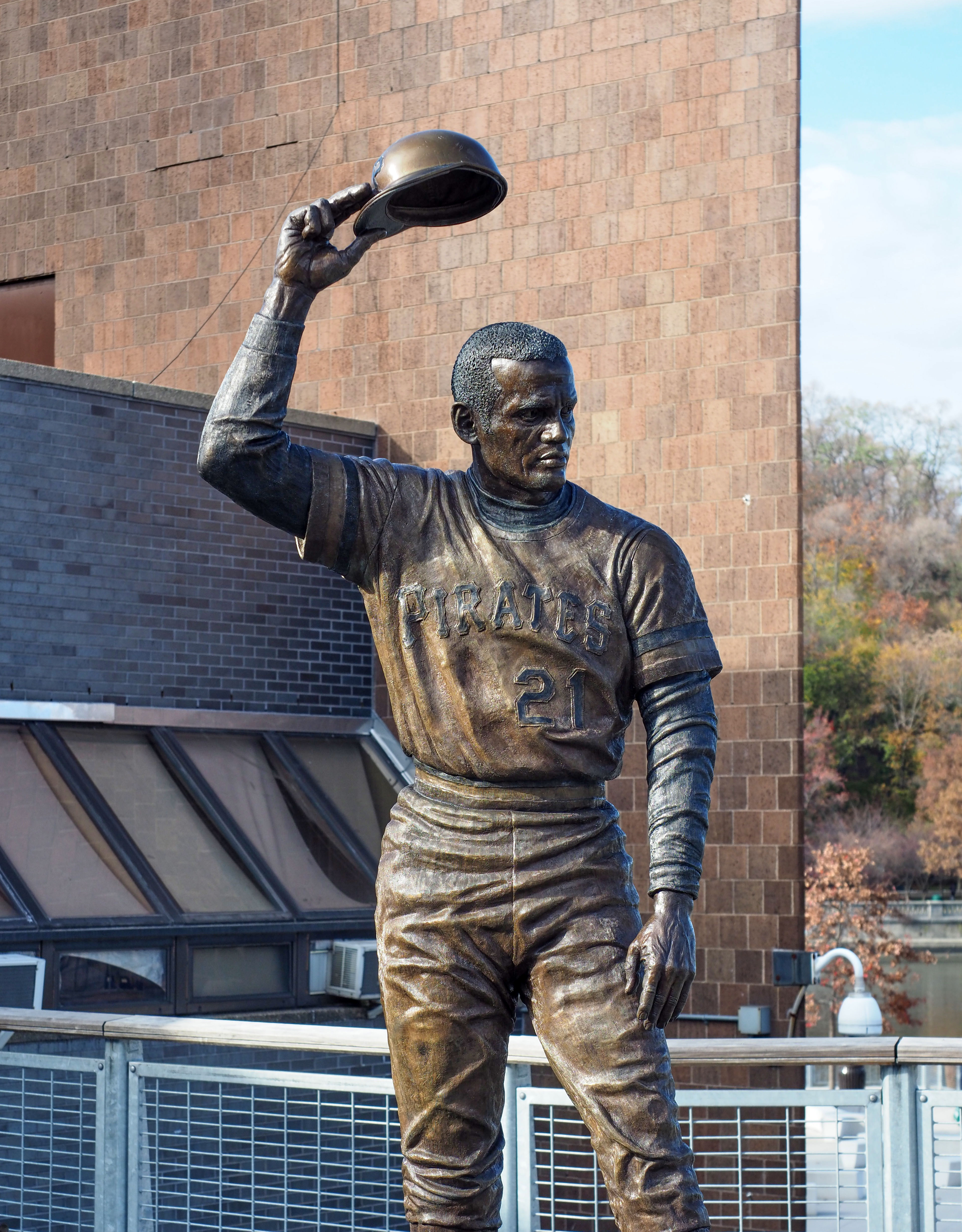 303 Roberto Clemente Award Stock Photos, High-Res Pictures, and Images -  Getty Images