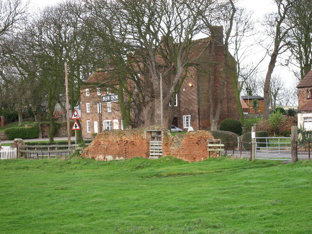 The New Inn - geograph.org.uk - 291465