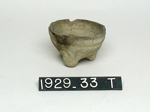 File:Three-legged bowl - YDEA - 3462.jpg