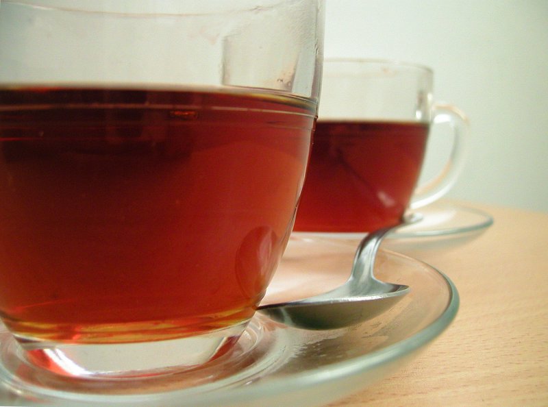 File:Two cups of tea with spoon.jpg