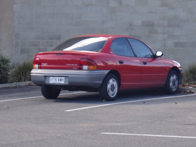 Chrysler Neon - Wikipedia