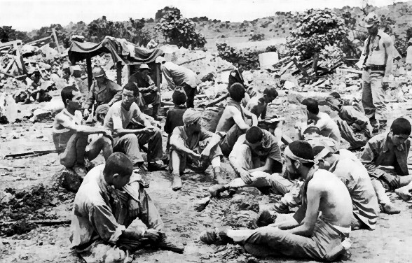 File:A group of japanese prisoners.jpg