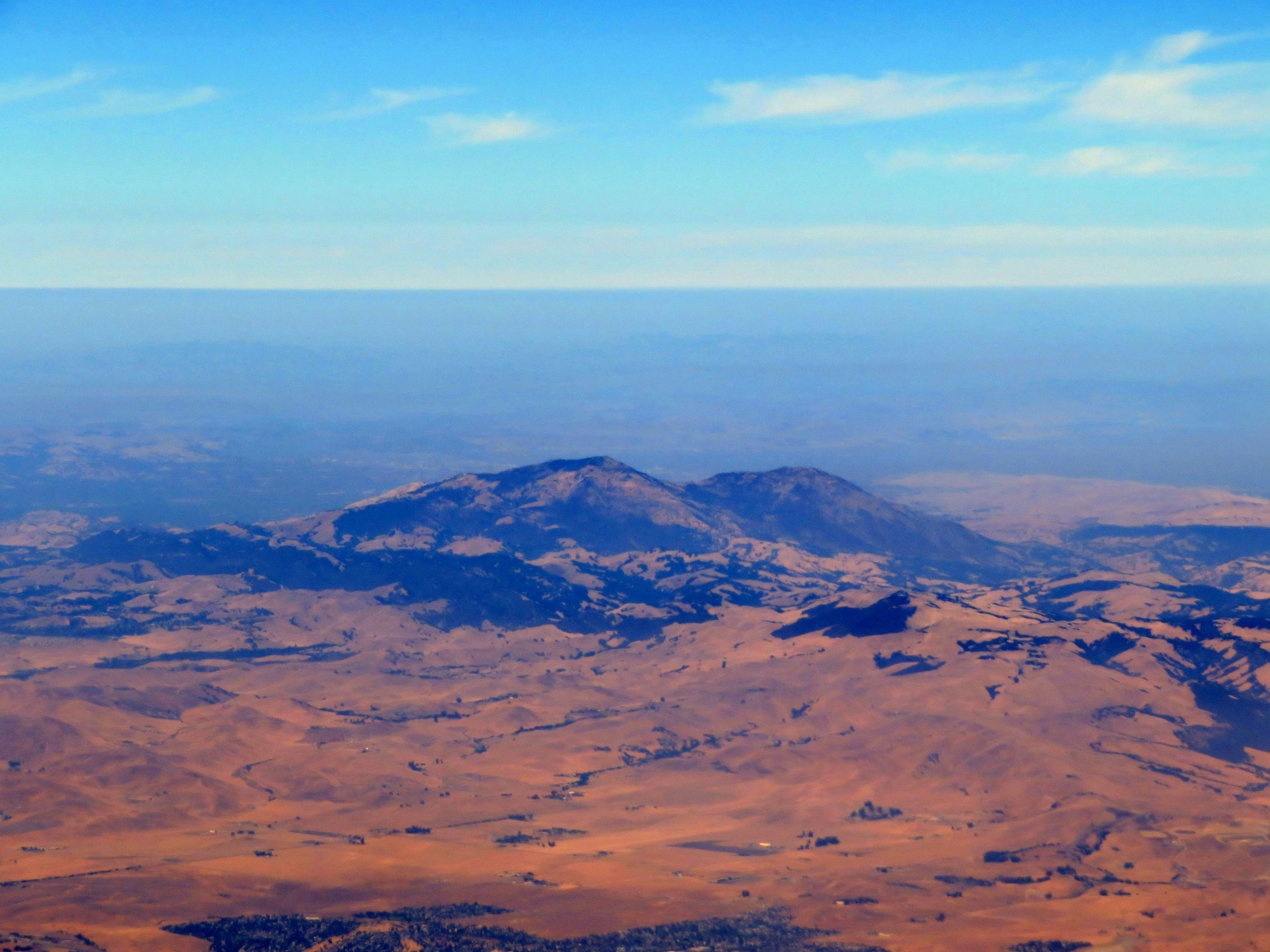 Aerial view of Mount Diablo, September 2018.JPG. 