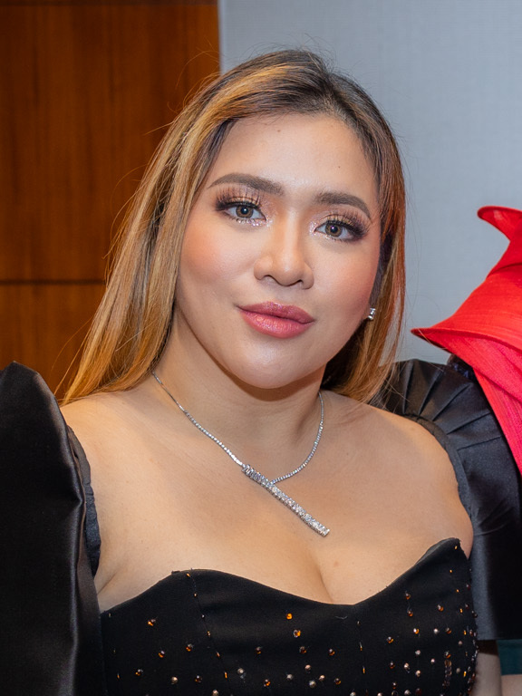 Angeline quinto deals new look